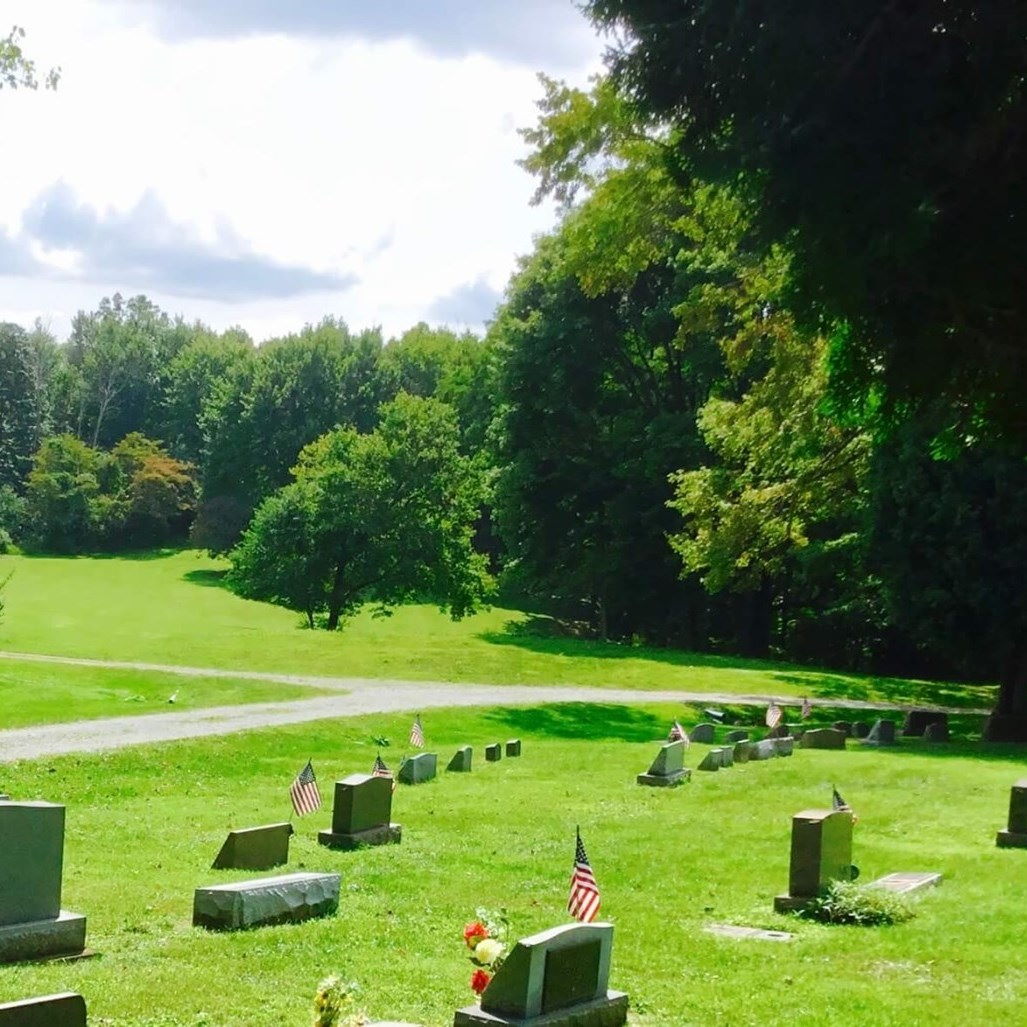 Graceland-PA-cemetery